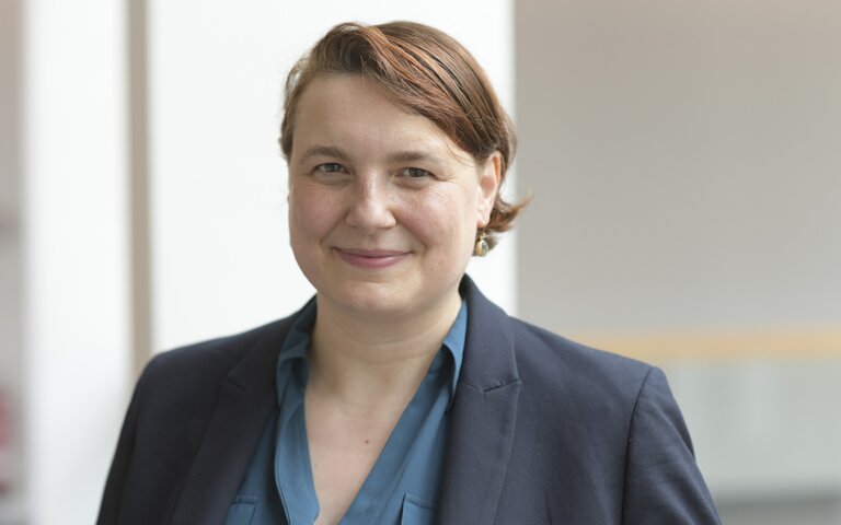 Prof. Dr. Gertraud Turu Stadler, Leiterin der Geschlechterforschung in der Medizin an der Charité Berlin | © Prof. Dr. Gertraud Turu Stadler / Charité