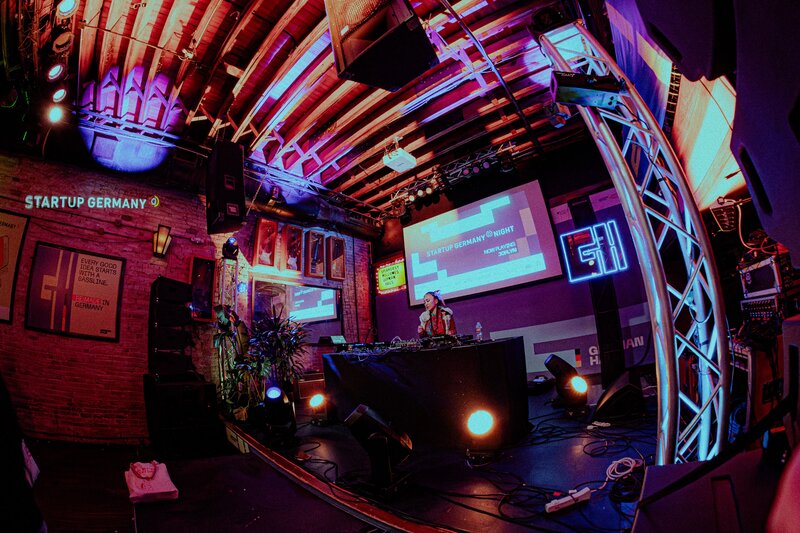 JOPLYN bei der Startup-Night im German Haus 2026.  | © Alexander Schliephake for GERMAN HAUS 2026