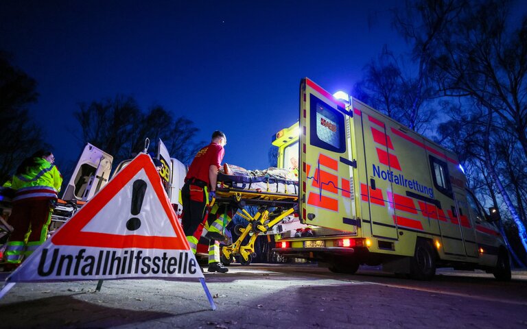 Notallsituation, ASB Berlin | © Hannibal Hanschke | ASB Berlin 