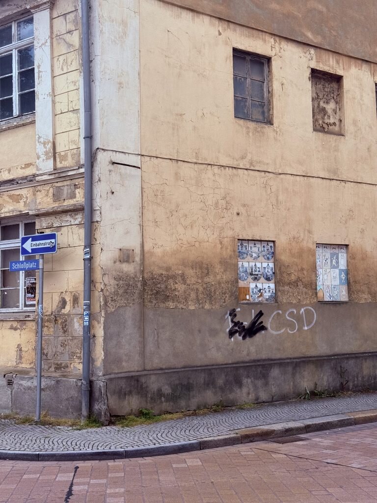 © akh|EF