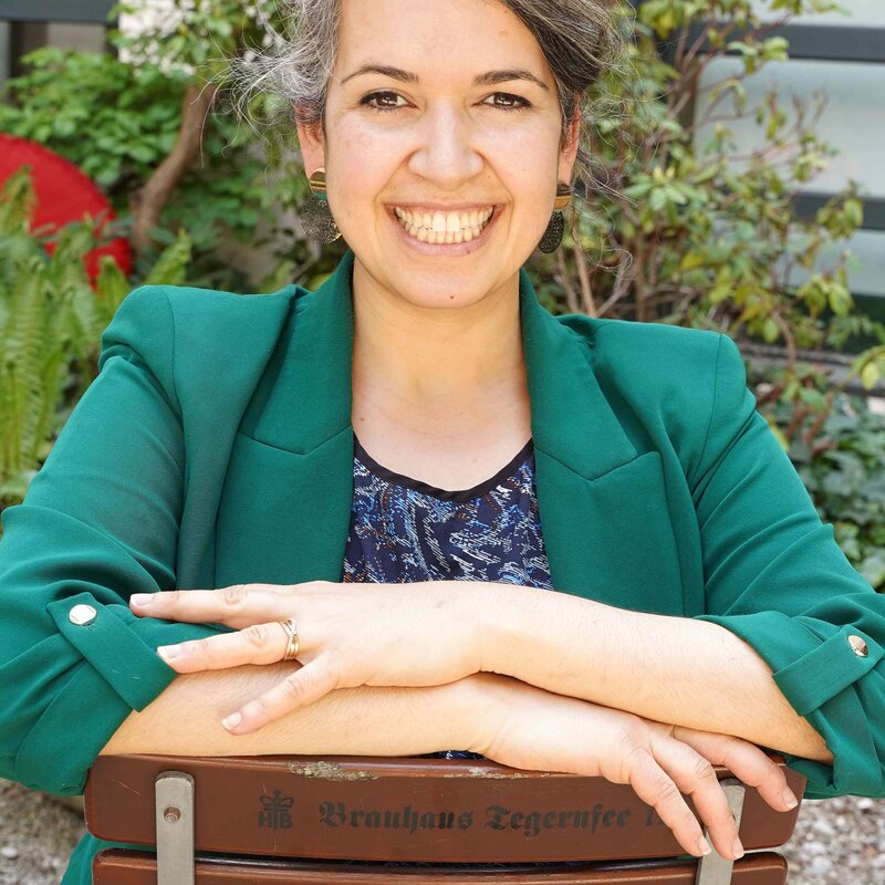 Günes Seyfarth im Porträt | © Marion Vogel